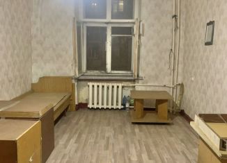 Продаю комнату, 17 м2, Кемеровская область, Пионерский проспект, 4