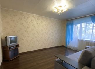 Сдается двухкомнатная квартира, 56 м2, Кострома, улица Войкова, 29, Центральный район