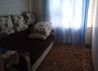 Продам 2-ком. квартиру, 42 м2, село Левокумское, улица Калашникова, 6