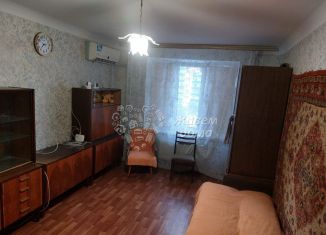 Продается однокомнатная квартира, 32 м2, Волжский, проспект имени Ленина, 118