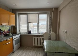 Продам 2-комнатную квартиру, 49 м2, Вологда, 3-й микрорайон, Псковская улица, 9