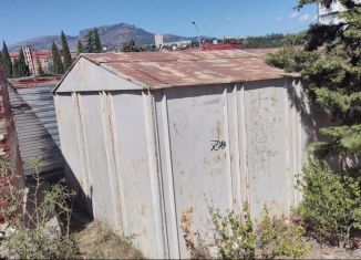 Продам гараж, 18 м2, Алушта, улица 60 лет СССР