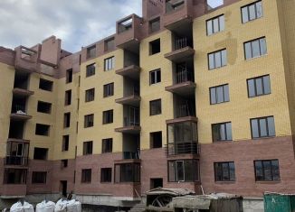 Продается 3-комнатная квартира, 80 м2, Северная Осетия, улица Билара Кабалоева, 16