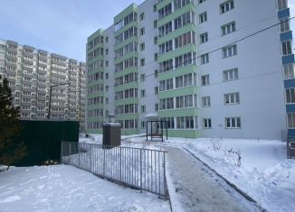 Продам 1-ком. квартиру, 38.5 м2, Иркутск, микрорайон Радужный, 105