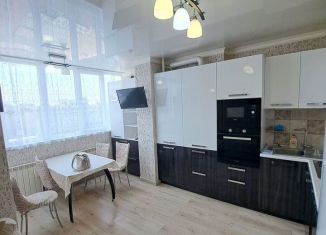 2-ком. квартира в аренду, 75 м2, Астрахань, улица Калинина, 47