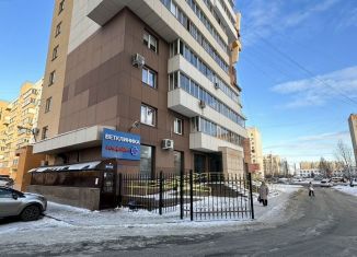 Продается помещение свободного назначения, 67 м2, Челябинск, улица Братьев Кашириных, 152, Центральный район