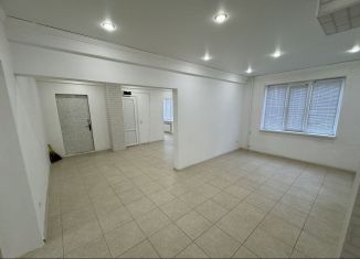 Аренда торговой площади, 60 м2, Махачкала, улица Бейбулатова, 4, Ленинский внутригородской район