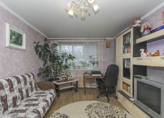 Продажа 3-ком. квартиры, 70.7 м2, Омск, Семиреченская улица, 138