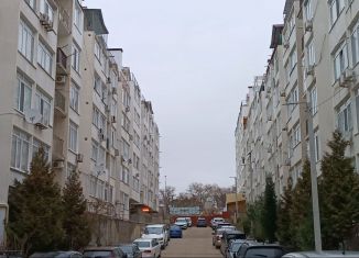 Продаю 1-комнатную квартиру, 30 м2, Севастополь, улица Челюскинцев, 57/3