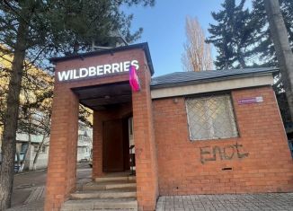 Продам помещение свободного назначения, 72 м2, Азов, улица Макаровского, 37А