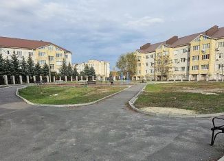 Продам 3-ком. квартиру, 112 м2, Таганрог, Кленовая улица, 15