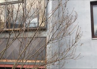 Продаю четырехкомнатную квартиру, 55.3 м2, поселок Маршала Жукова, 4-й квартал, 3