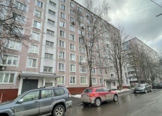 Сдаю однокомнатную квартиру, 32.4 м2, Москва, улица Рокотова, 4к2, метро Новоясеневская