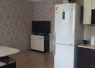 Аренда 2-ком. квартиры, 52 м2, Тобольск, 7-й микрорайон, 48