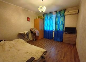 Продам 1-ком. квартиру, 35 м2, Батайск, улица Воровского, 69