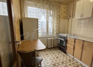 Продам 2-комнатную квартиру, 38 м2, Москва, бульвар Яна Райниса, 28к1