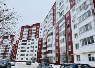 Продается 4-комнатная квартира, 85.3 м2, Пермский край, Нейвинская улица, 9