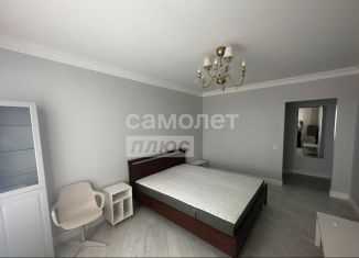 Сдается двухкомнатная квартира, 60 м2, Татарстан, улица Сабира Ахтямова, 1к1