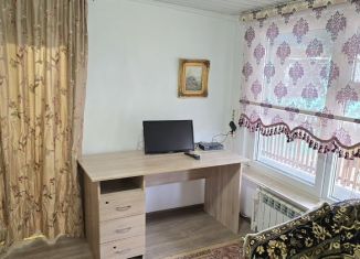 Сдаю комнату, 24 м2, Каспийск, Трудовая улица, 13