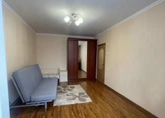 Сдаю 2-ком. квартиру, 52 м2, Москва, проспект Защитников Москвы, 10, ЖК Некрасовка-Парк