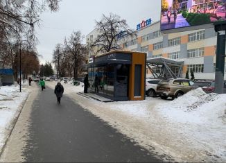 Сдаю в аренду торговую площадь, 10 м2, Уфа, Революционная улица, 26, Ленинский район