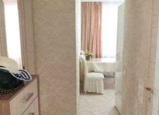 Продаю 2-ком. квартиру, 61 м2, Ольгинка, микрорайон Горизонт, 17