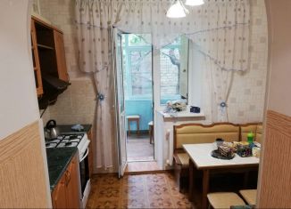 Двухкомнатная квартира на продажу, 52 м2, Темрюк