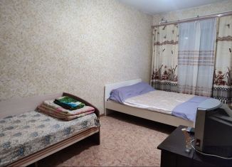 Сдается 2-комнатная квартира, 47 м2, Чапаевск, улица Ленина, 60Б