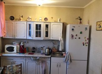 Двухкомнатная квартира на продажу, 64 м2, Алупка, Красногвардейская улица, 11