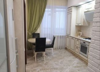 Аренда 1-комнатной квартиры, 55 м2, Балаково, проспект Героев, 2В