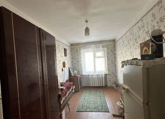 Продаю 2-комнатную квартиру, 43.3 м2, Батайск, улица Луначарского, 185