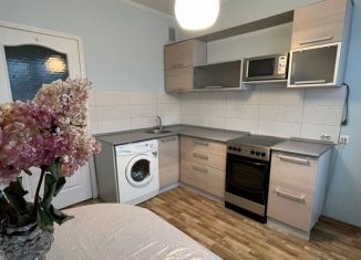 Продажа 2-комнатной квартиры, 52.6 м2, Красноярск, Уютный переулок, 7