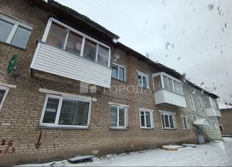 Продаю 2-ком. квартиру, 43.2 м2, село Красный Яр, улица Ленина, 33