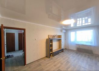 Продается 5-ком. квартира, 44 м2, Орск, улица Короленко, 136А