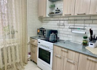 Продам 2-ком. квартиру, 50 м2, Кисловодск, Западная улица, 34