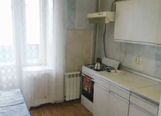 Сдам в аренду 2-ком. квартиру, 50 м2, Дзержинск, проспект Чкалова, 29