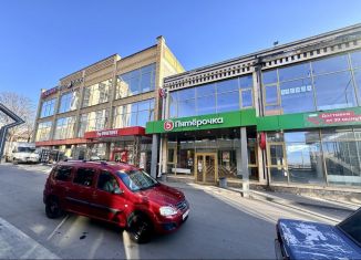 Сдаю в аренду помещение свободного назначения, 575 м2, Пятигорск, улица Леваневского, 5