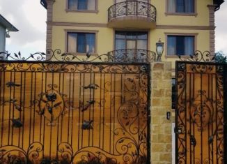 Продаю дом, 400 м2, село Орёл-Изумруд, Банановая улица, 121