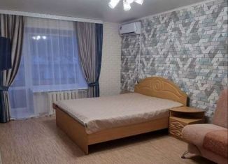 Сдаю однокомнатную квартиру, 33 м2, Республика Алтай, Коммунистический проспект