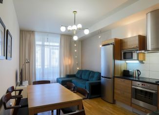 3-комнатная квартира в аренду, 114 м2, Санкт-Петербург, улица Графтио, 5, метро Петроградская