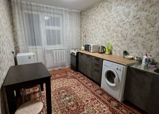 Двухкомнатная квартира в аренду, 55 м2, Крым, Проезжая улица, 156