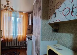 Сдается в аренду трехкомнатная квартира, 55.5 м2, Алейск, площадка Ремзавода, 6