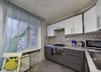 Двухкомнатная квартира в аренду, 61 м2, Москва, Изумрудная улица, 50, Изумрудная улица