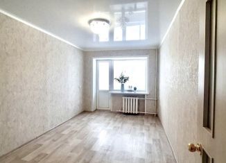 Продам трехкомнатную квартиру, 56 м2, Тульская область, улица Серафимовича, 4
