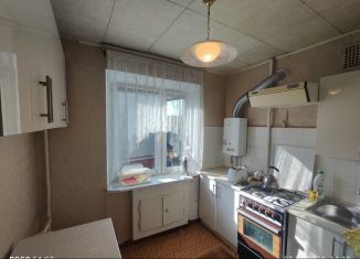 Продам 4-комнатную квартиру, 62 м2, Калининград, Коммунистическая улица, 37В