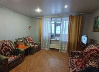 Продам двухкомнатную квартиру, 43.9 м2, Краснокамск, улица Комарова, 1