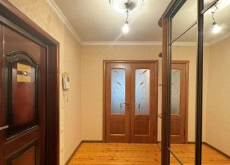 Двухкомнатная квартира на продажу, 63.5 м2, Грозный, улица Эсет Кишиевой, 33А, 2-й микрорайон