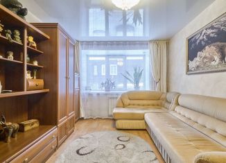 Продается 3-комнатная квартира, 50 м2, Томская область, улица Карла Маркса, 77