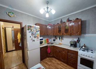 Продаю двухкомнатную квартиру, 55 м2, Оренбургская область, Салмышская улица, 52