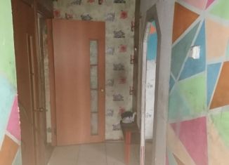 Продам 2-ком. квартиру, 44 м2, Хакасия, улица Кирова, 9